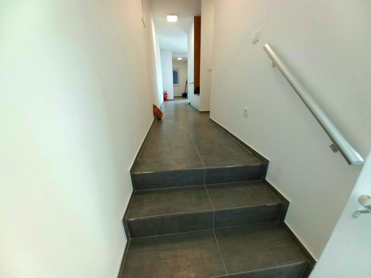Apartment Martina วีร์ ภายนอก รูปภาพ