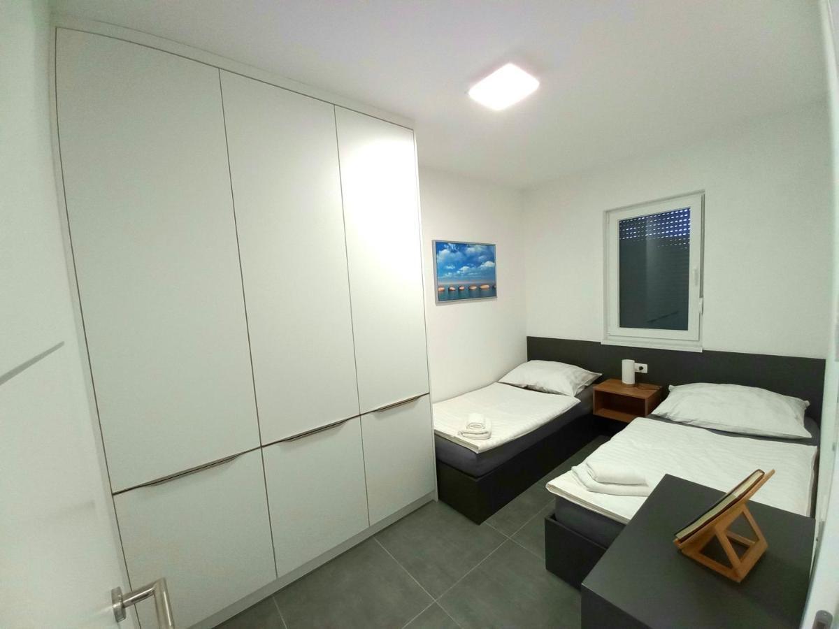Apartment Martina วีร์ ภายนอก รูปภาพ