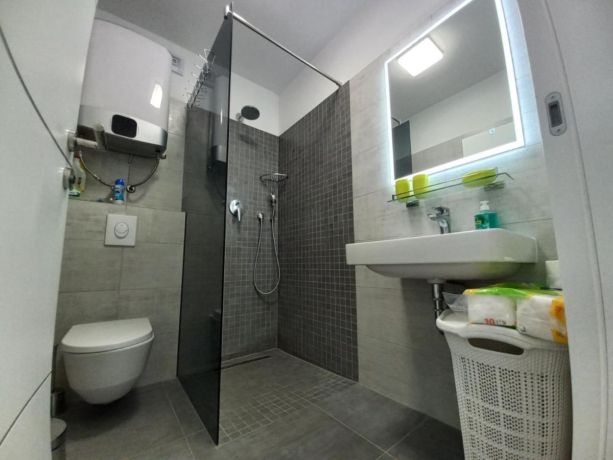 Apartment Martina วีร์ ภายนอก รูปภาพ