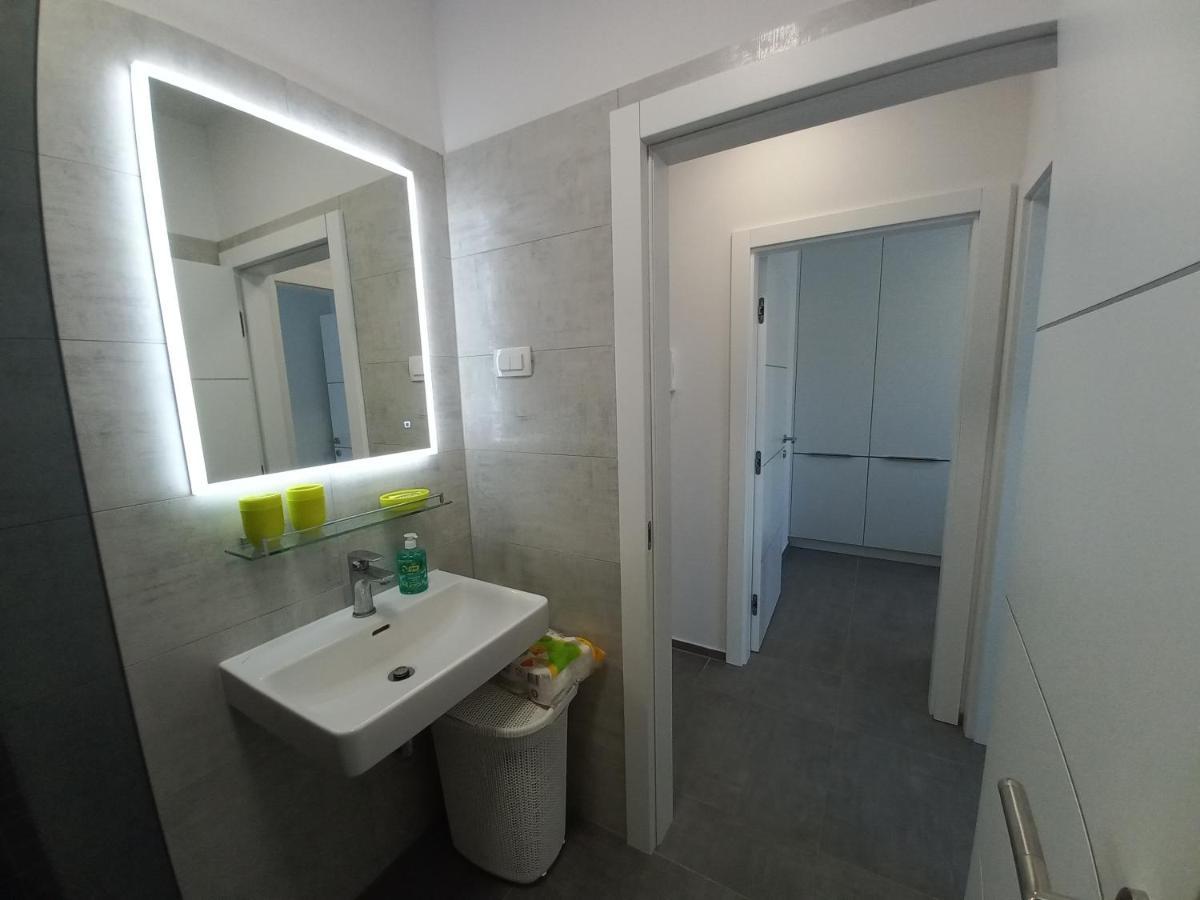 Apartment Martina วีร์ ภายนอก รูปภาพ