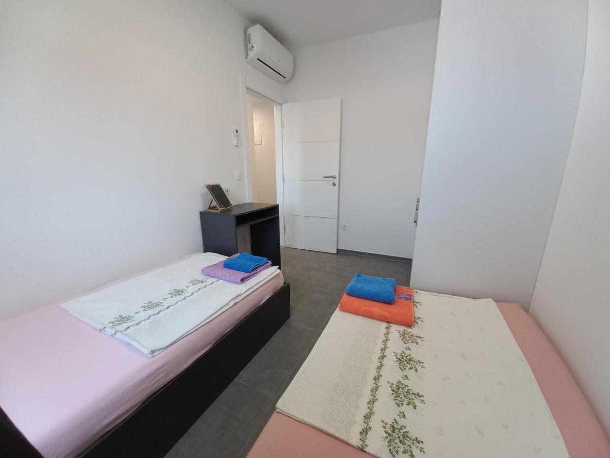 Apartment Martina วีร์ ภายนอก รูปภาพ