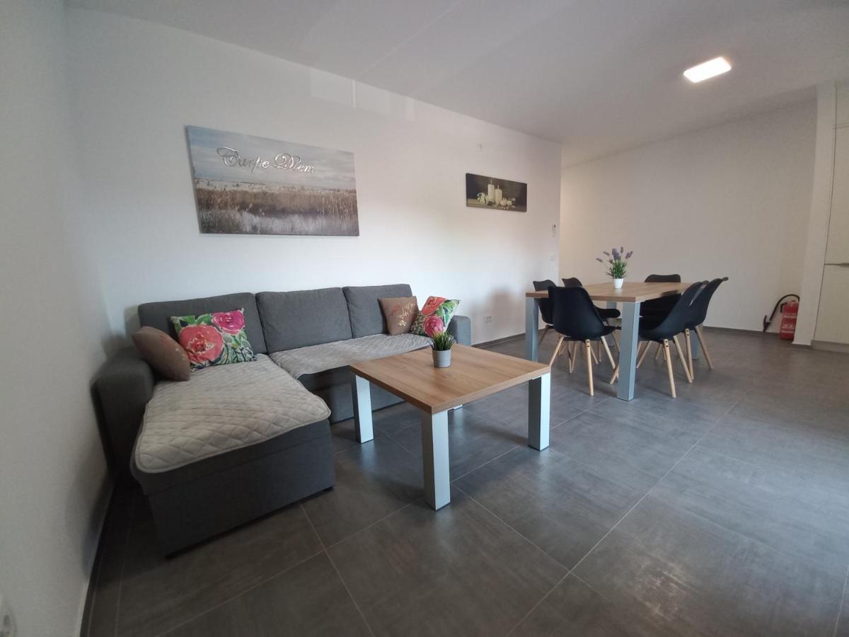 Apartment Martina วีร์ ภายนอก รูปภาพ