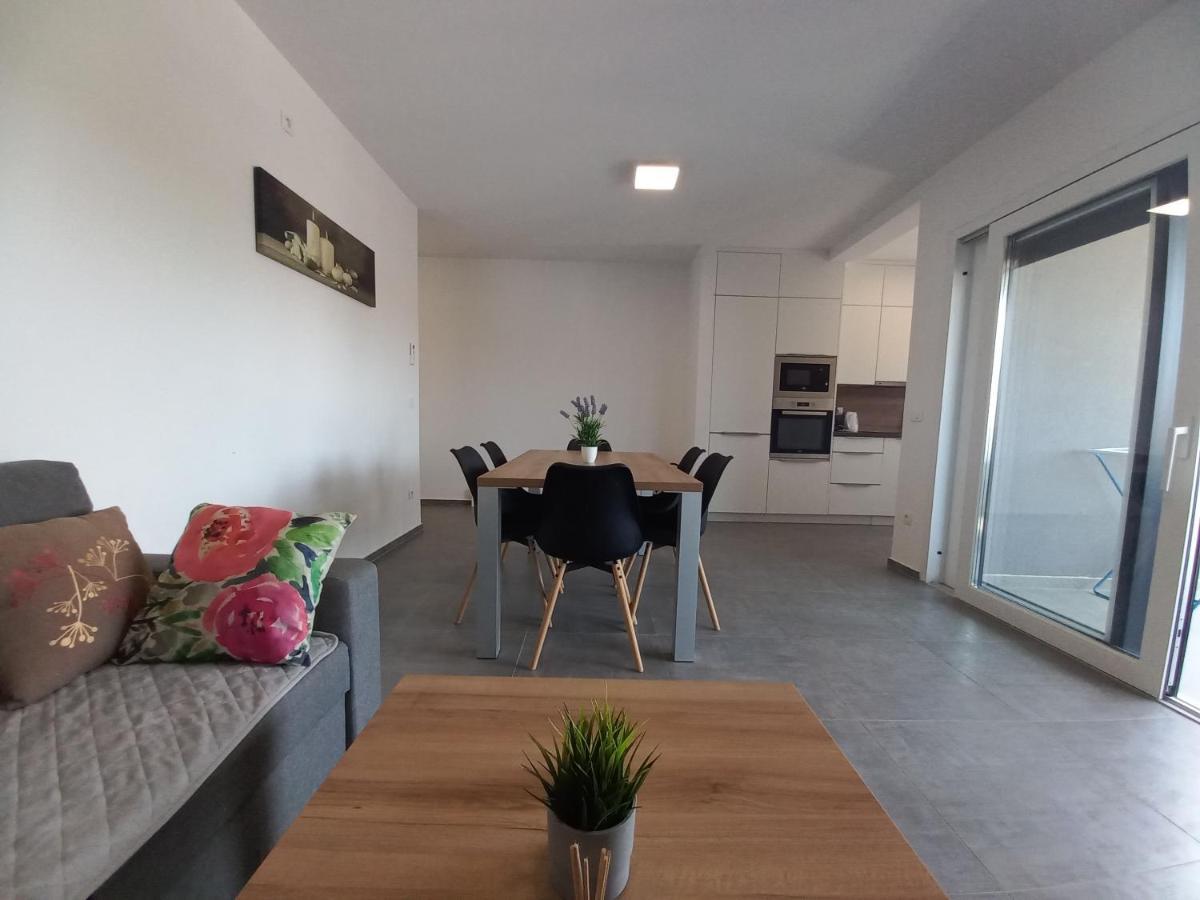 Apartment Martina วีร์ ภายนอก รูปภาพ